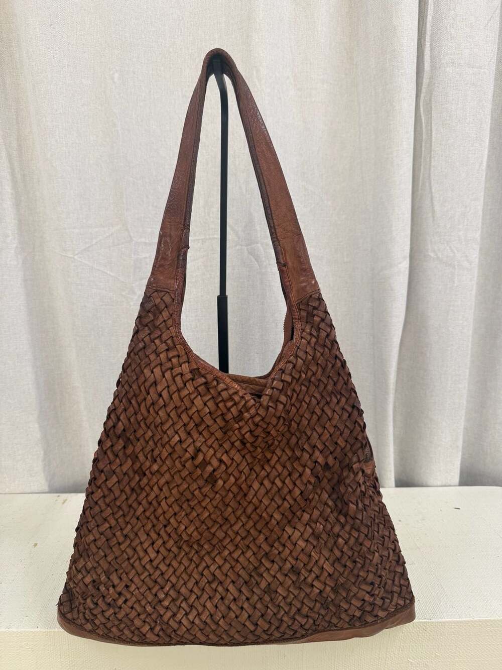 Vintage Woven Brown Leather Shoulder Bag, Made In Italy - Slouchy and Soft